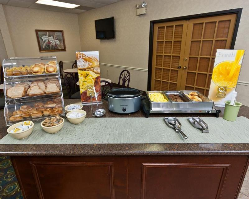 Quality Inn Tupelo Extérieur photo