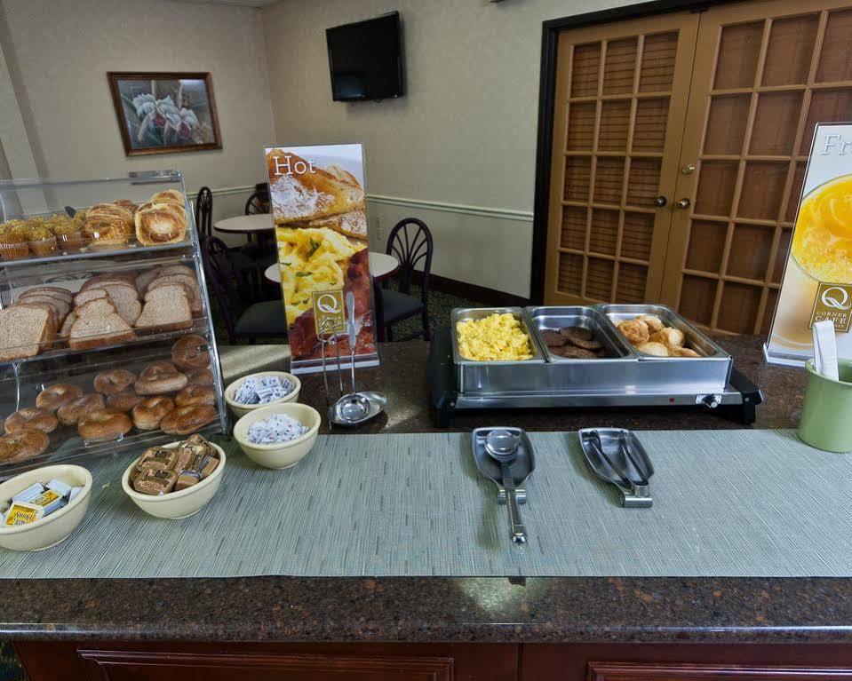 Quality Inn Tupelo Extérieur photo